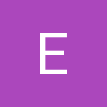 Profile photo of Erin Lo