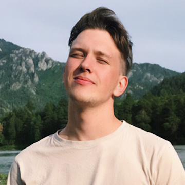 Profile photo of Vladislav Savin